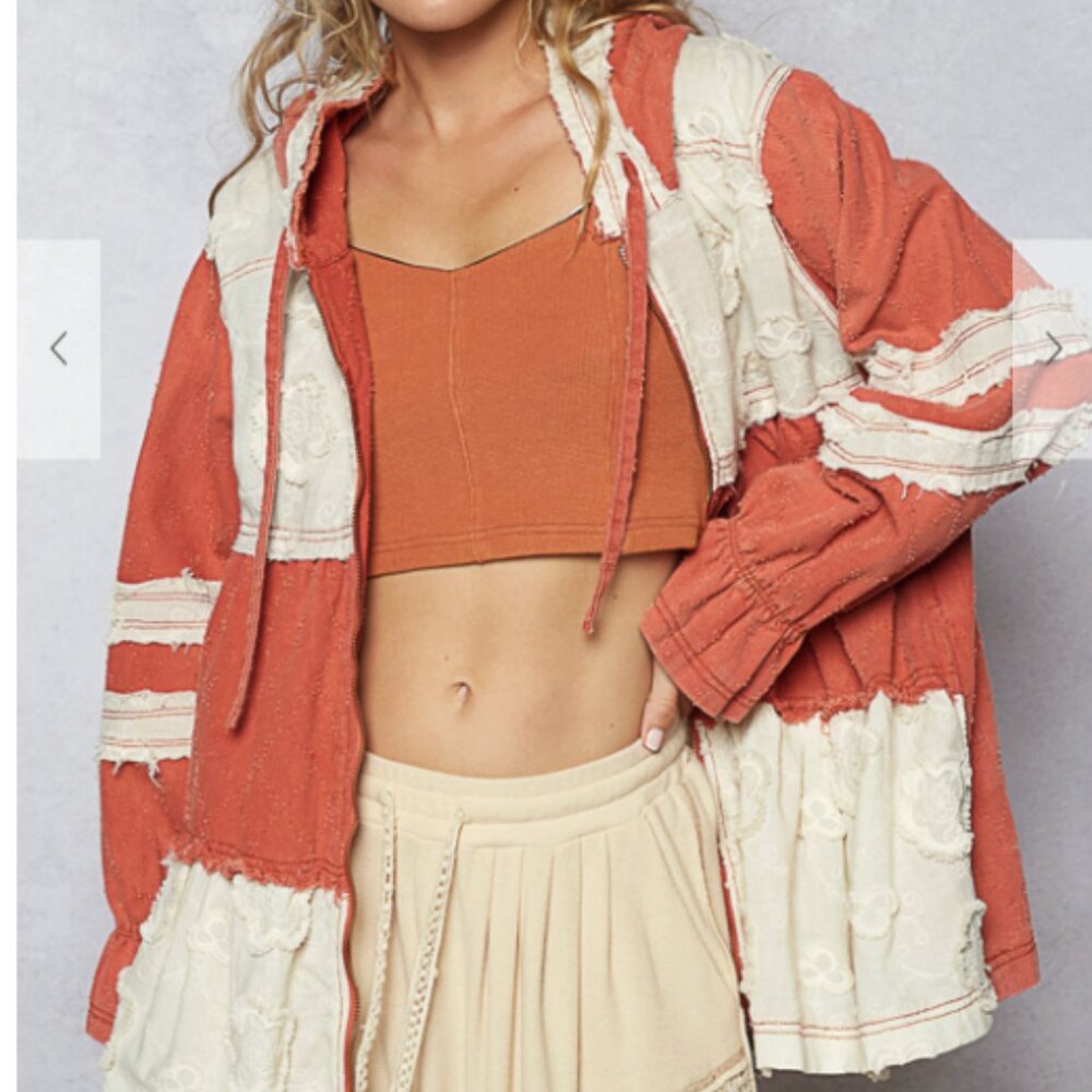 205.A-line zip up hoodie top Jacket lace patch, inside pockets, wrist elastic